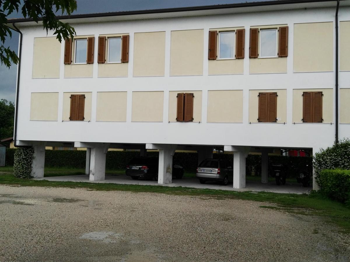 Hotel La Romantica Manerba del Garda Bagian luar foto