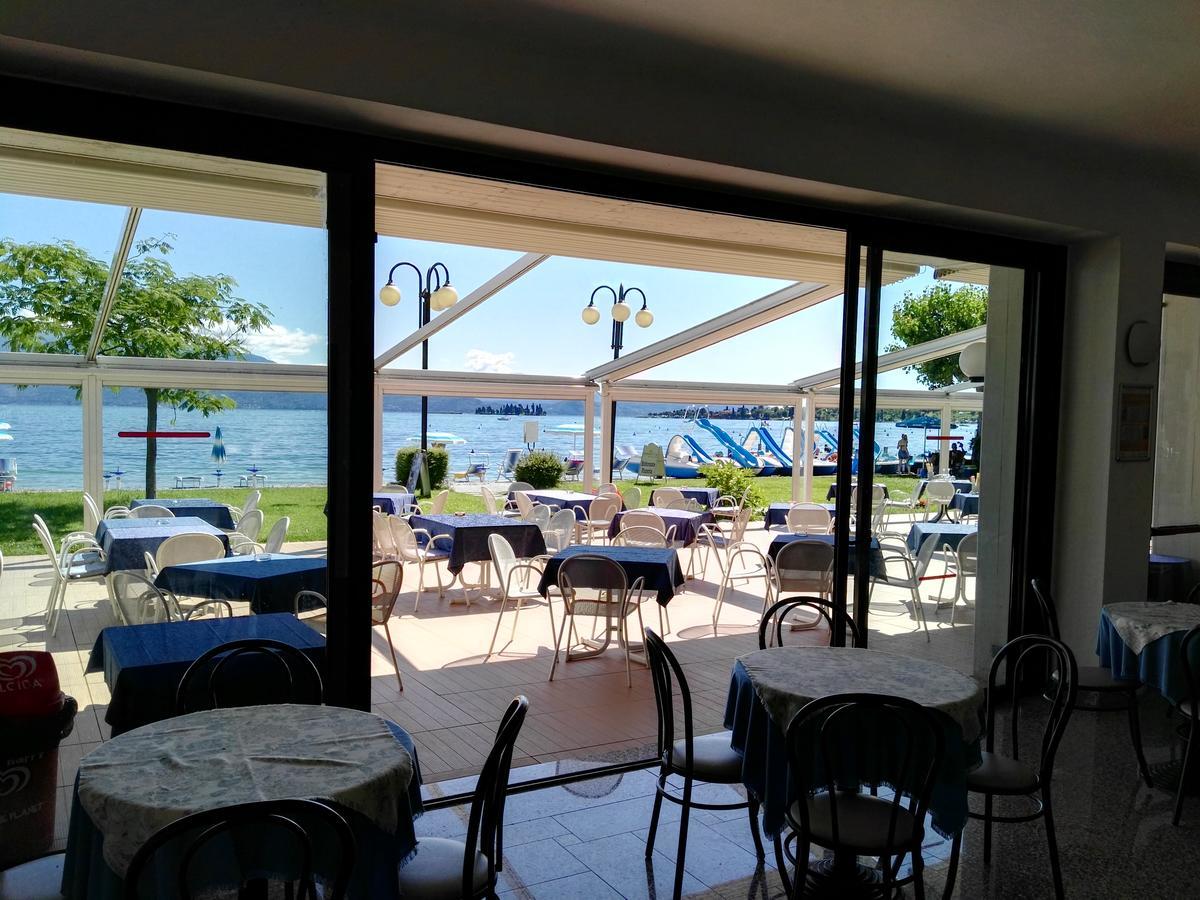 Hotel La Romantica Manerba del Garda Bagian luar foto