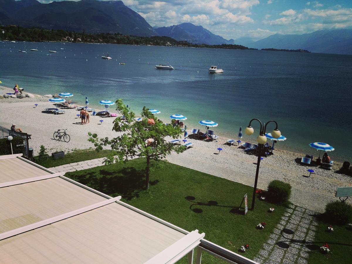 Hotel La Romantica Manerba del Garda Bagian luar foto